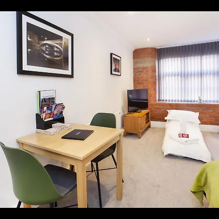 Holiday home 58 Cocoa Riverside With Parking York