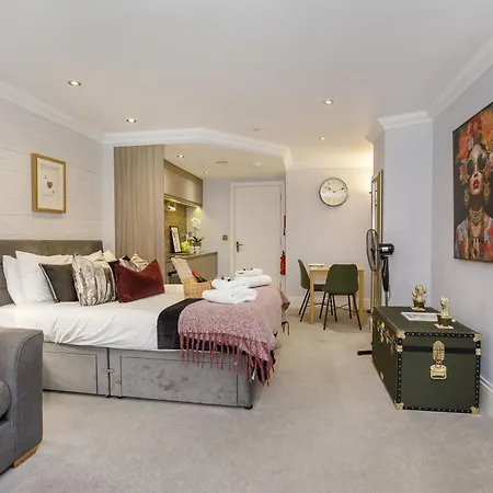 Дом отдыха 58 Cocoa Riverside With Parking