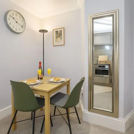 58 Cocoa Riverside With Parking بيت للعطل *